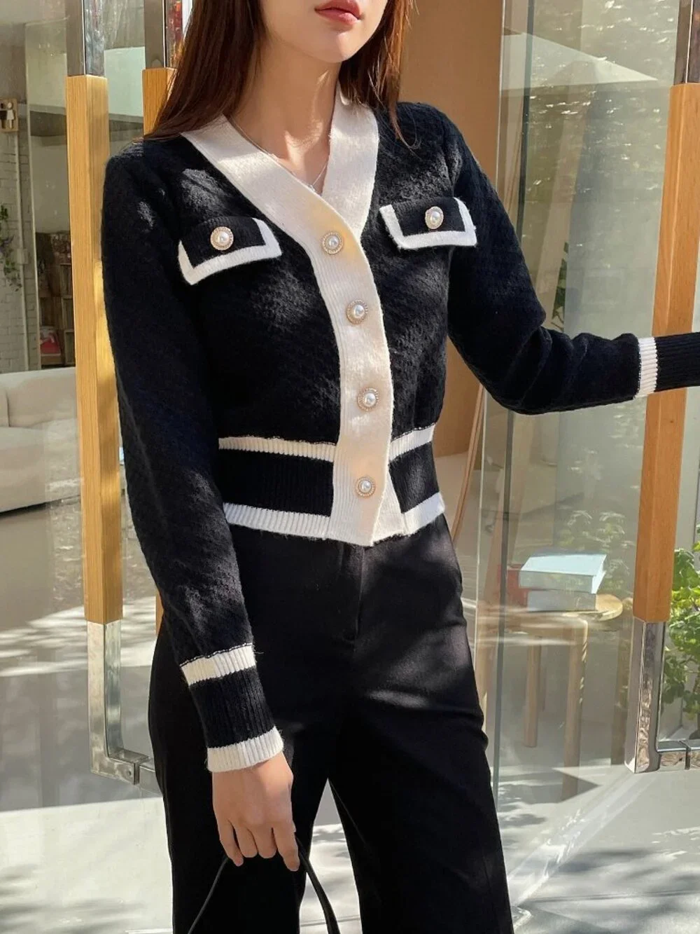 Black Casual Women's Colorblock Long Sleeve Button Design Cardigan